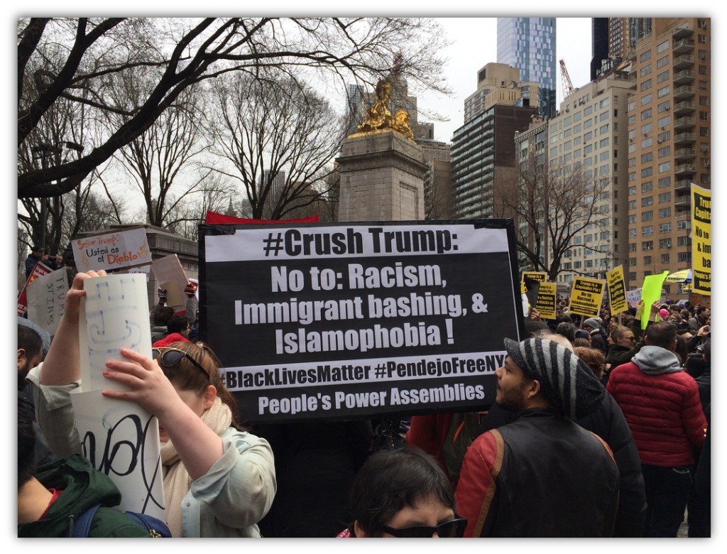 trump-protestors-nyc2